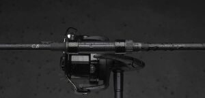 Okuma Custom Black 390 cm 3.5lbs 3 Parça Sazan Kamışı