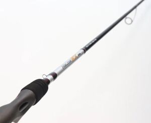 Okuma Helios SX 243cm 15-40gr 2 Parça Spin Olta Kamışı
