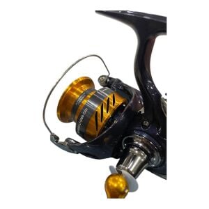 Daiwa Revros 23 LT 4000 CXH Spin Olta Makinesi